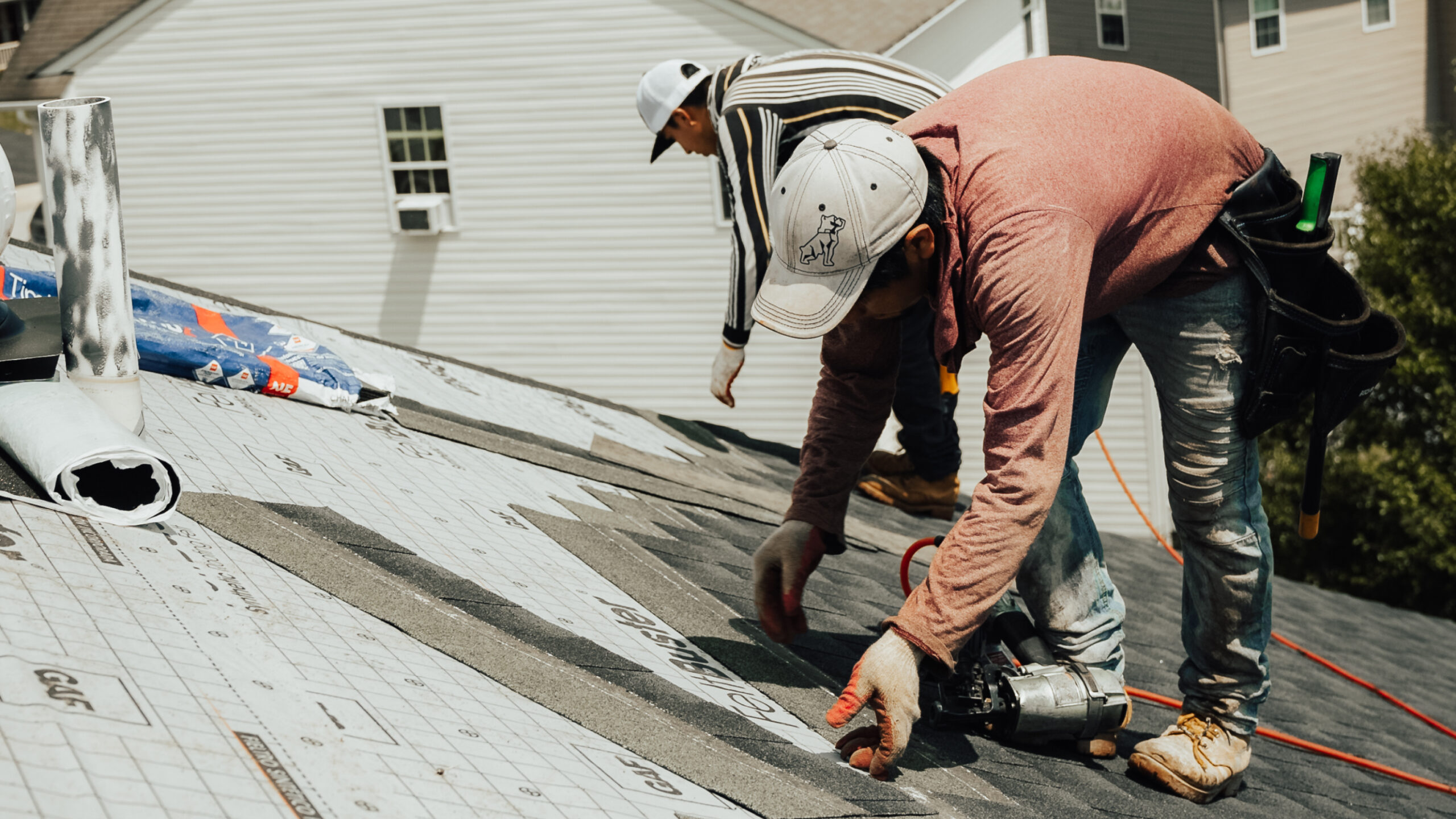 roofing-4.2504281309028